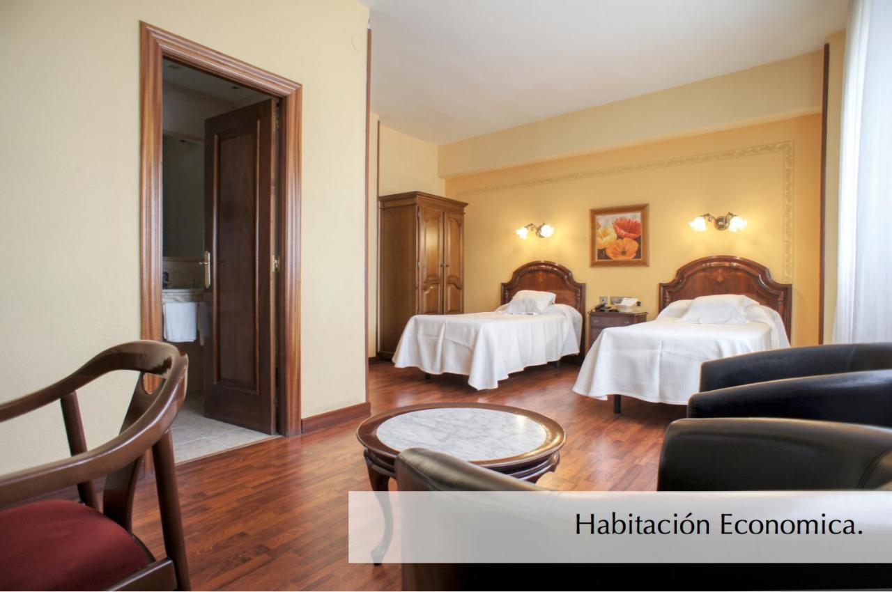 Hotel Montermoso Аранда-де-Дуеро Екстер'єр фото