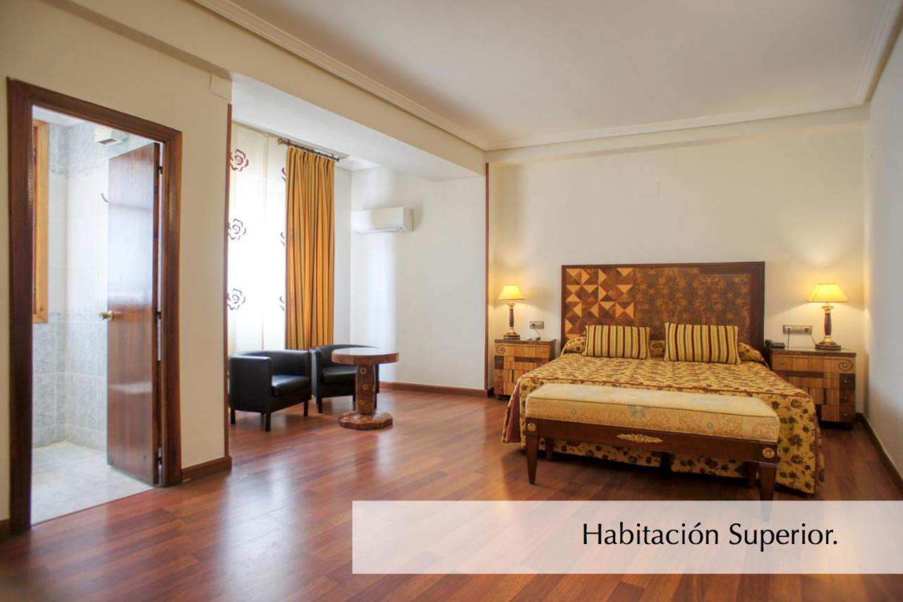 Hotel Montermoso Аранда-де-Дуеро Екстер'єр фото
