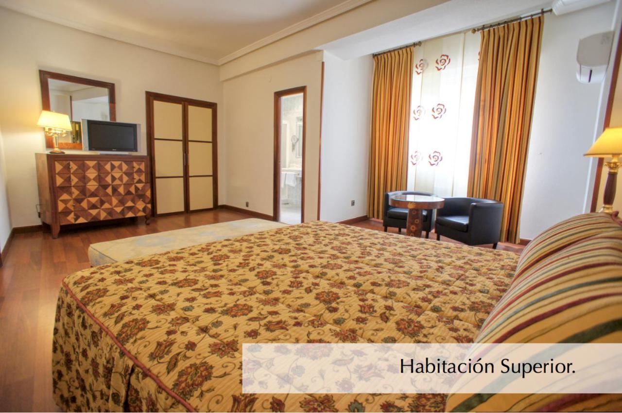 Hotel Montermoso Аранда-де-Дуеро Екстер'єр фото